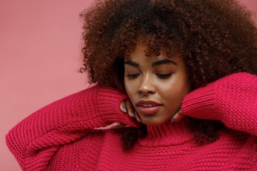 22 Cute Captions For Oversized Sweaters, So Steal Bae\u0027s For